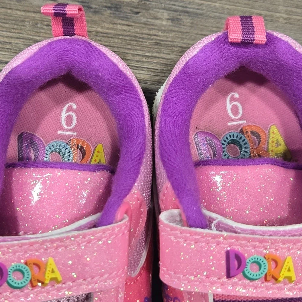 Dora the Explorer Toddler Girls Light Up Pink Glitter Sneakers Shoes Size 6
